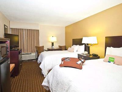 Hampton Inn Biloxi-Ocean Springs Экстерьер фото